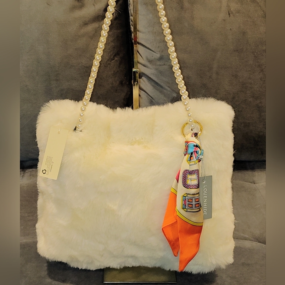 NWT LOUENHIDE KIKI MAISE WHITE FAUX FUR TOTE W/ FAUX PEARL HANDLES & SCARF CHARM
